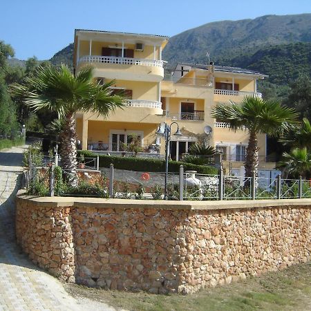 Golden Sun Apartment Parga Exterior foto