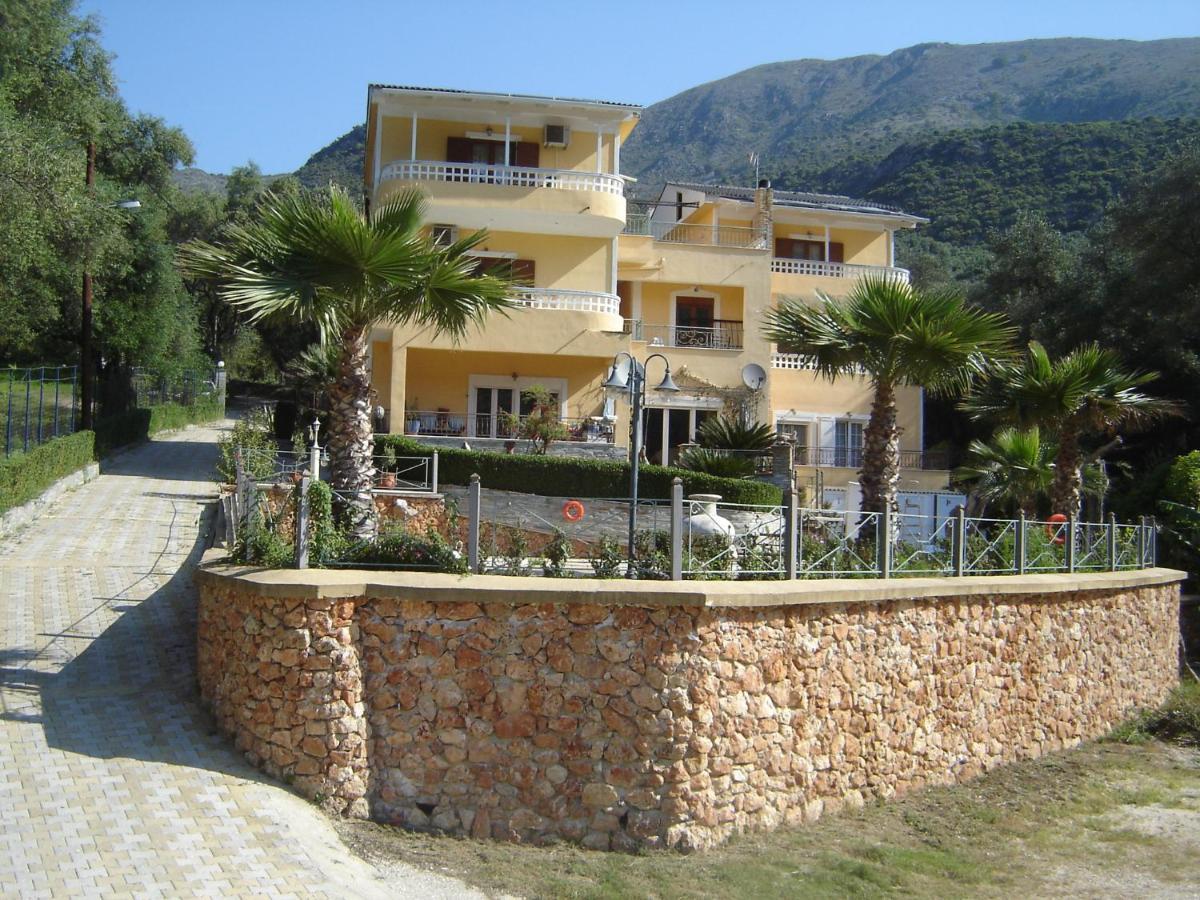 Golden Sun Apartment Parga Exterior foto
