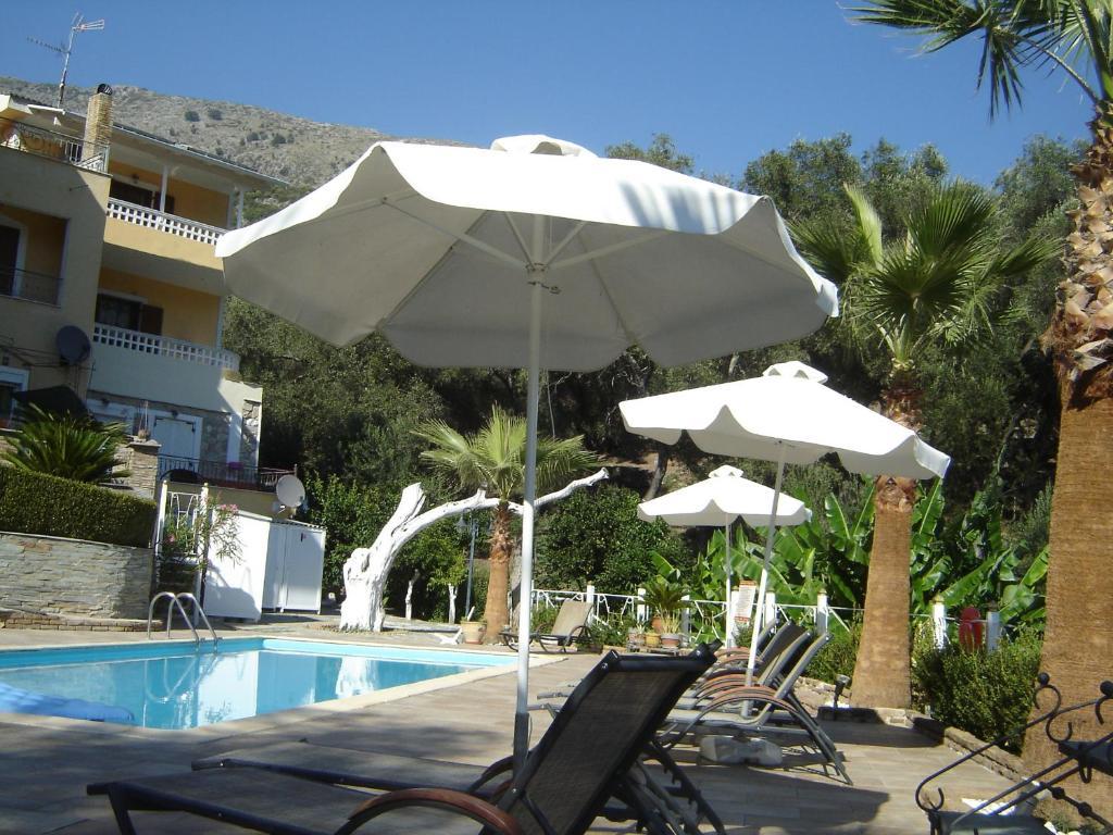 Golden Sun Apartment Parga Exterior foto