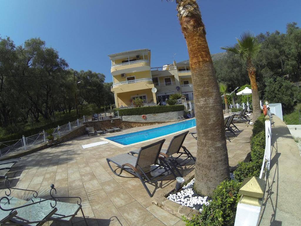 Golden Sun Apartment Parga Exterior foto